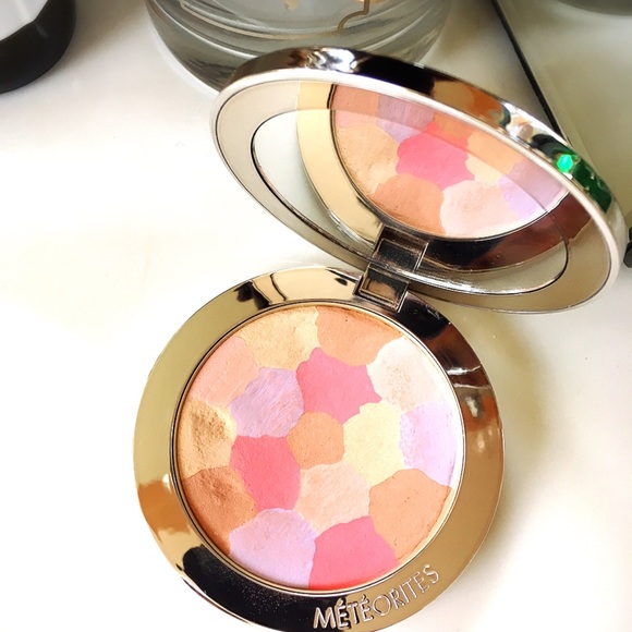 GUERLAIN Other - Guerlain Meteorites Compact Powder 4 Doré/Golden